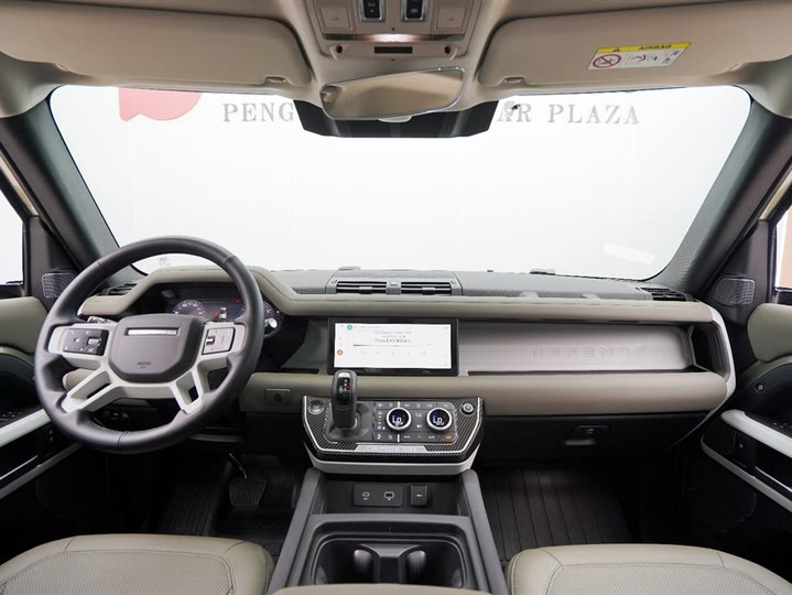 Фото 14 - Land Rover Defender