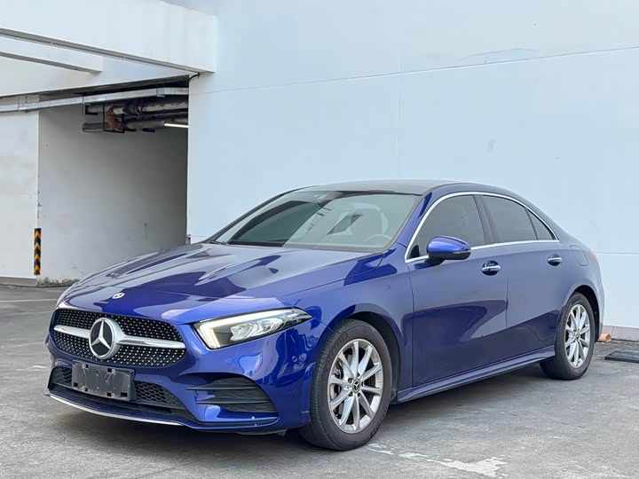 Фото 1 - Mercedes-Benz A-Class