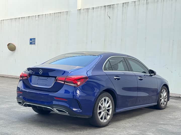 Фото 5 - Mercedes-Benz A-Class