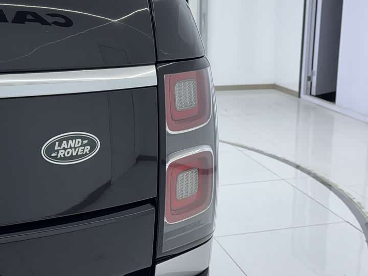 Фото 10 - Land Rover Range Rover