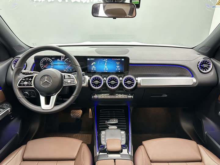 Фото 4 - Mercedes-Benz GLB-Class