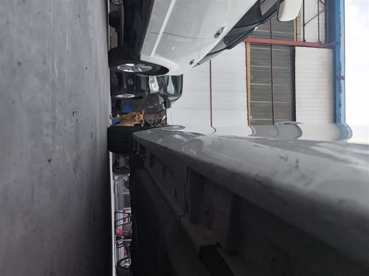 Фото 21 - Lexus ES