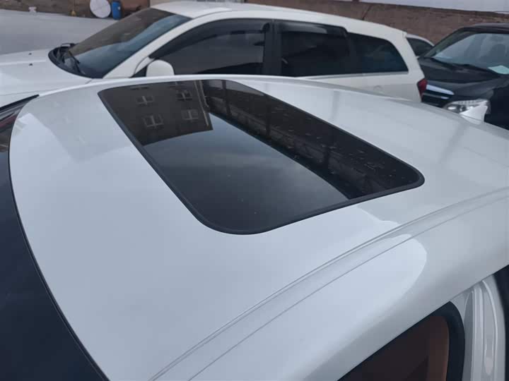 Фото 31 - Lexus ES