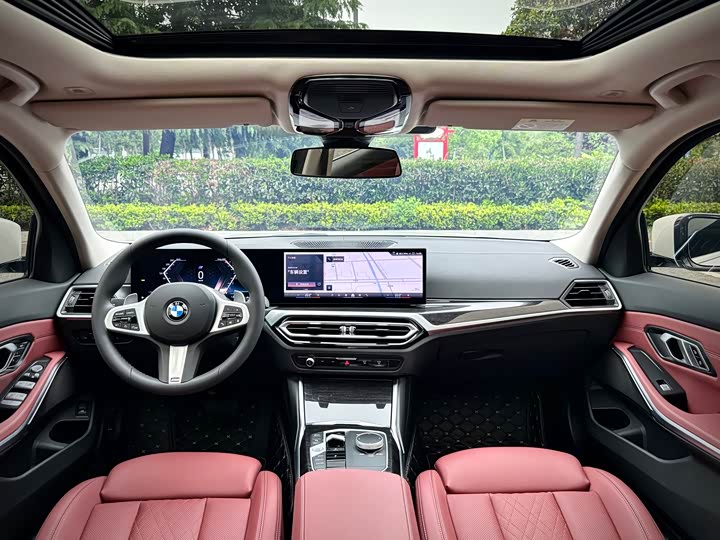 Фото 15 - BMW 3 Series