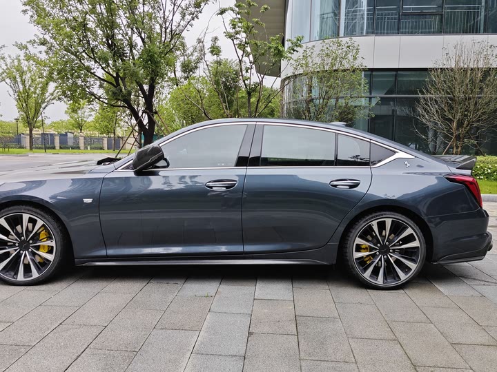 Фото 4 - Cadillac CT5