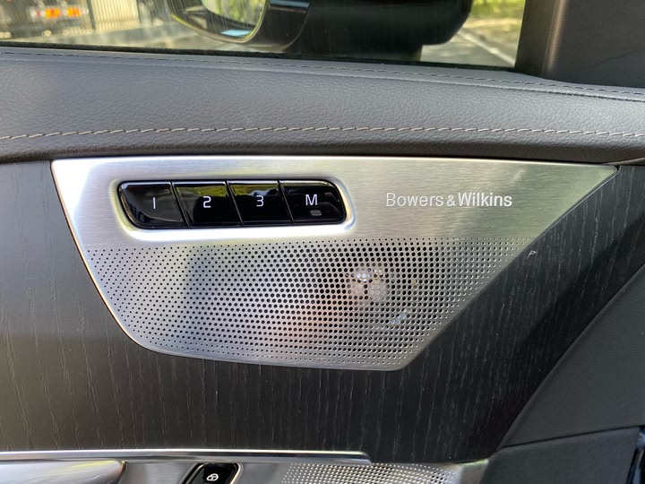 Фото 17 - Volvo XC90 Hybrid