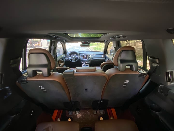 Фото 28 - Volvo XC90 Hybrid