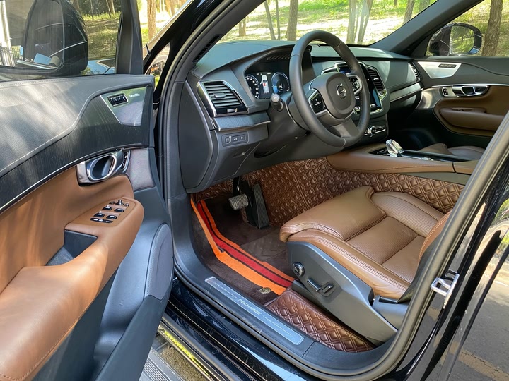 Фото 4 - Volvo XC90 Hybrid