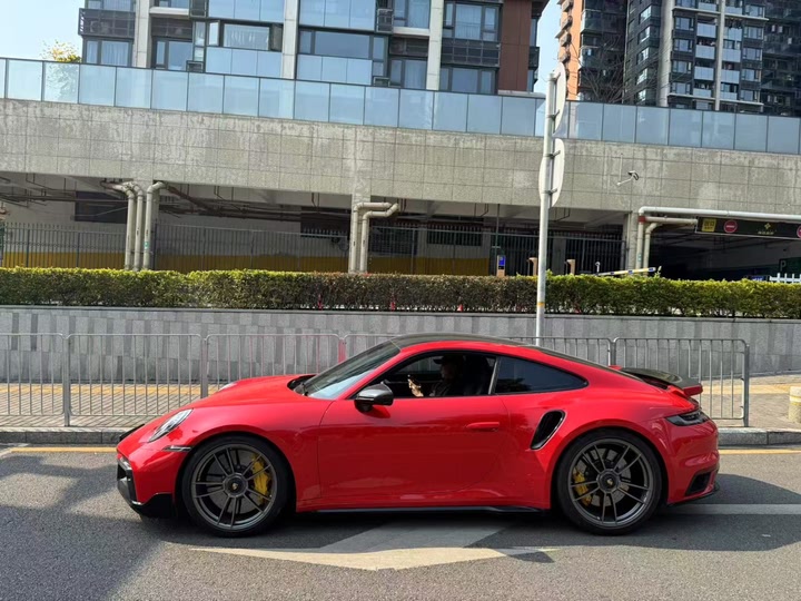 Фото 4 - Porsche 911