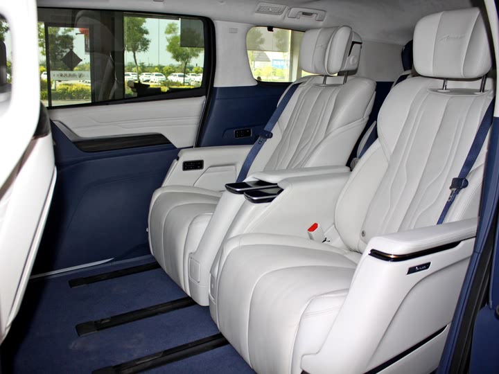 Фото 18 - Buick GL8 Century