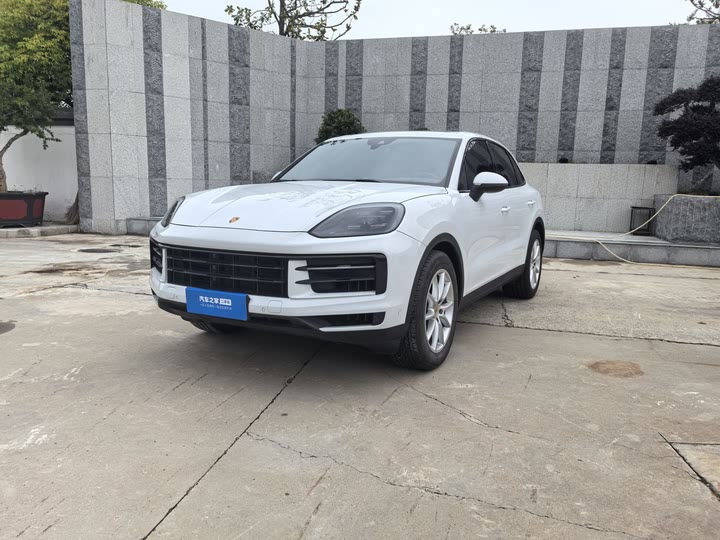 Фото 1 - Porsche Cayenne