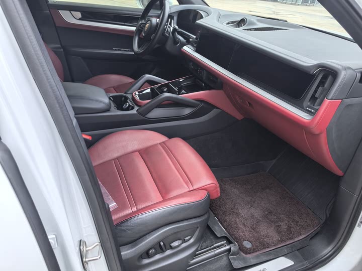 Фото 5 - Porsche Cayenne