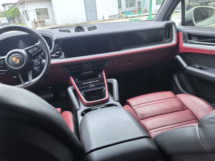 Фото 7 - Porsche Cayenne