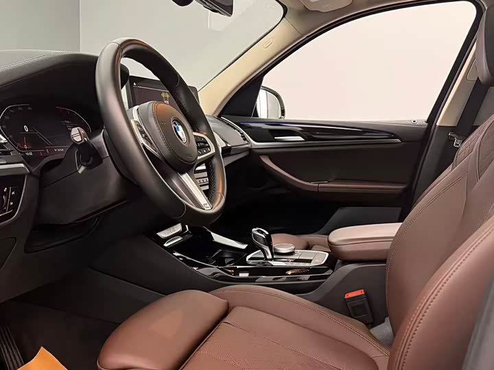 Фото 10 - BMW X3