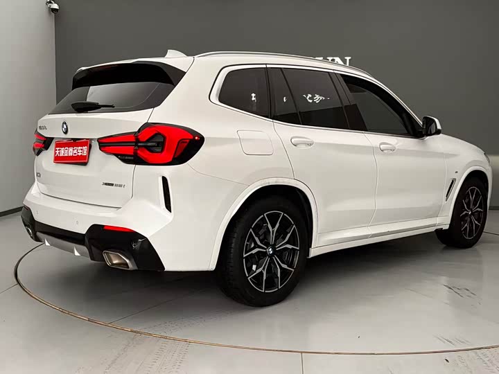 Фото 14 - BMW X3