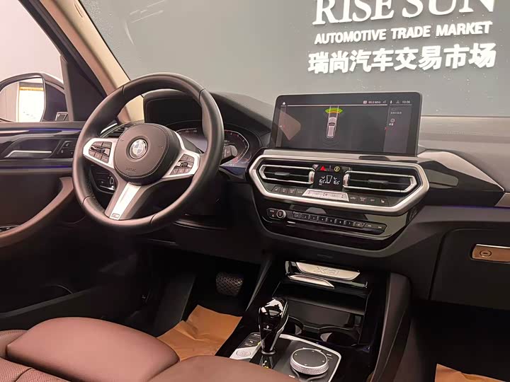 Фото 26 - BMW X3