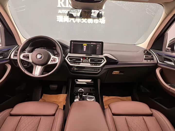 Фото 27 - BMW X3