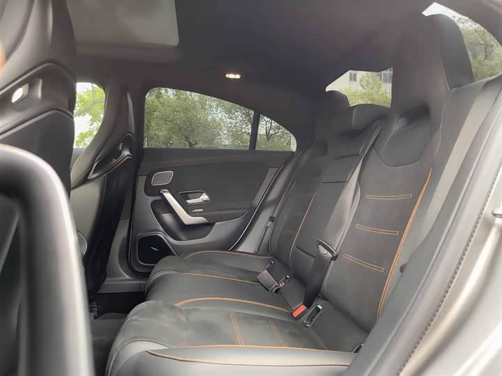 Фото 17 - Mercedes-Benz CLA-Class AMG