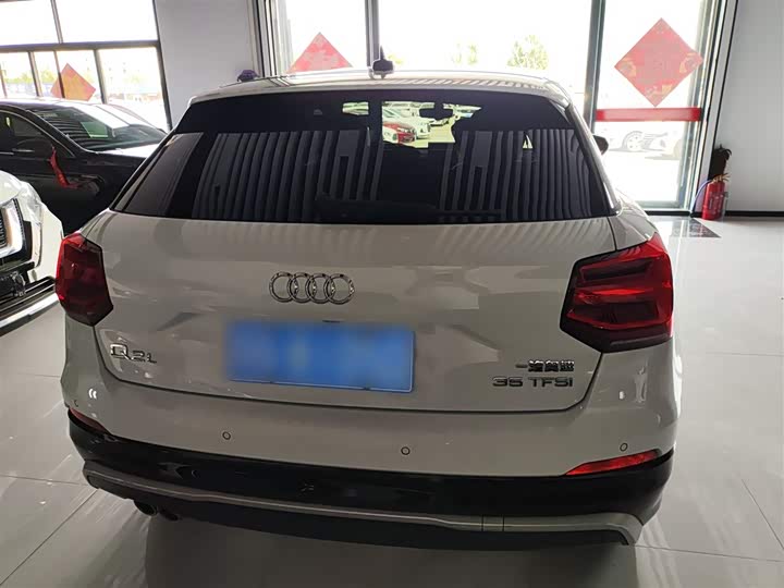 Фото 6 - Audi Q2L