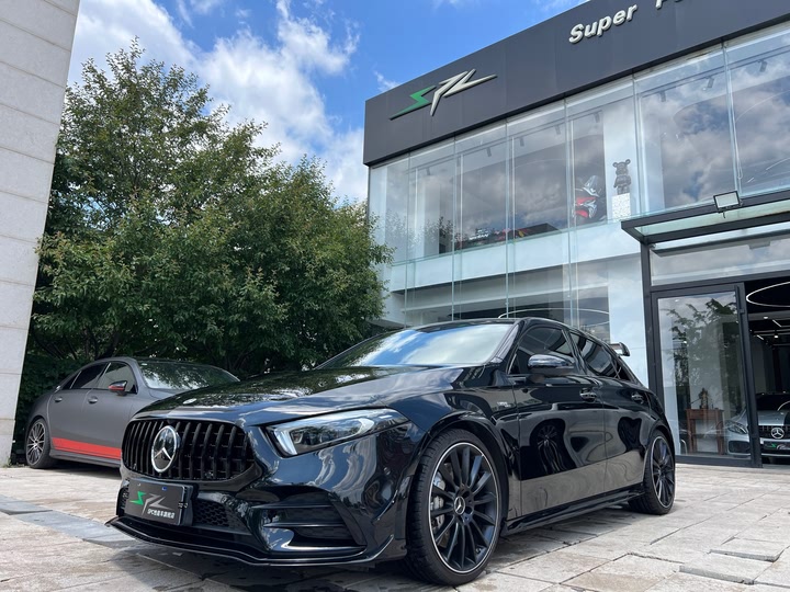 Фото 3 - Mercedes-Benz A-Class AMG