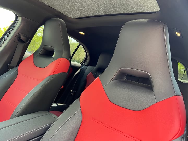 Фото 6 - Mercedes-Benz A-Class AMG