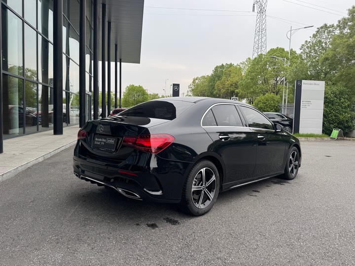 Фото 4 - Mercedes-Benz A-Class