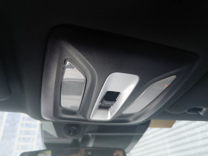 Фото 18 - Changan UNI-T