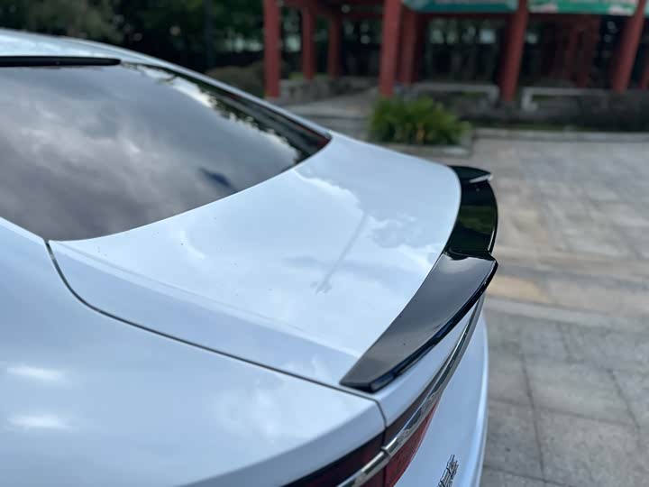 Photo 11 - Geely Preface