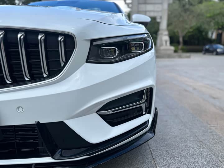 Photo 9 - Geely Preface