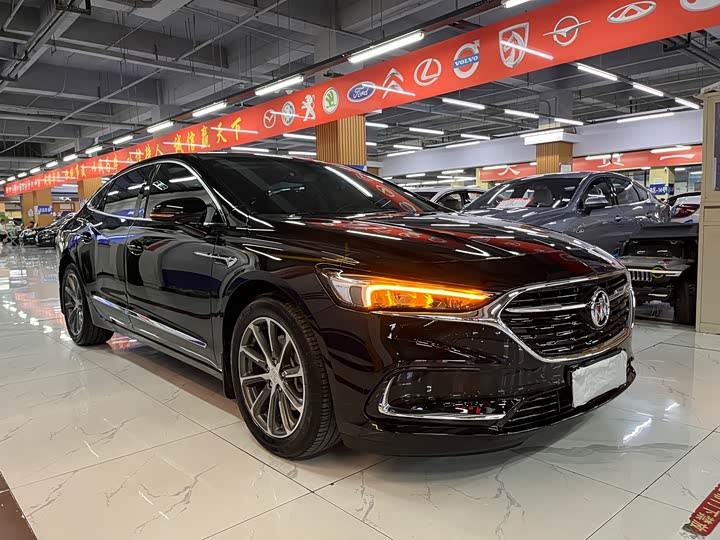 Фото 6 - Buick LaCrosse