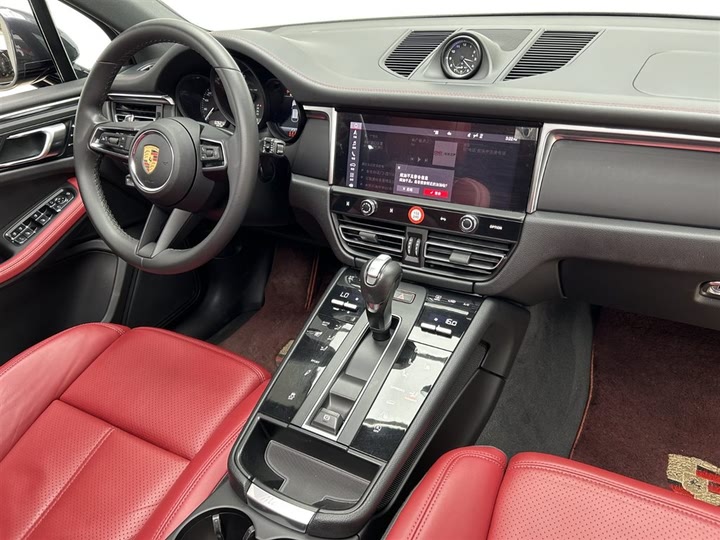 Фото 21 - Porsche Macan