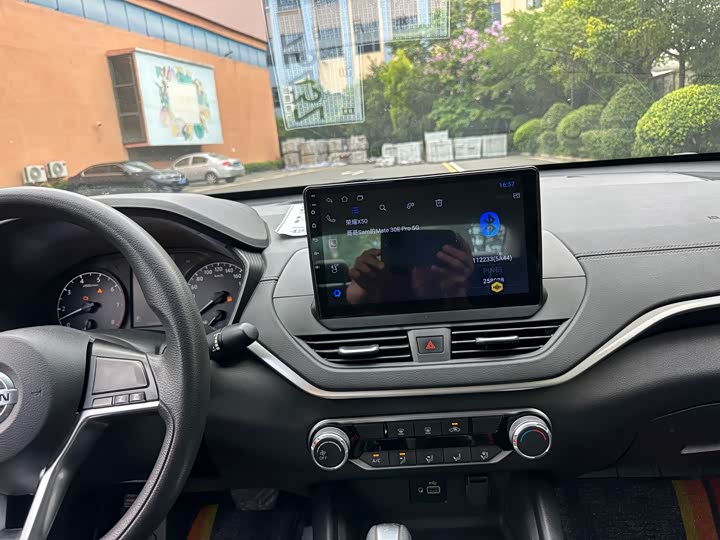 Фото 15 - Nissan Teana