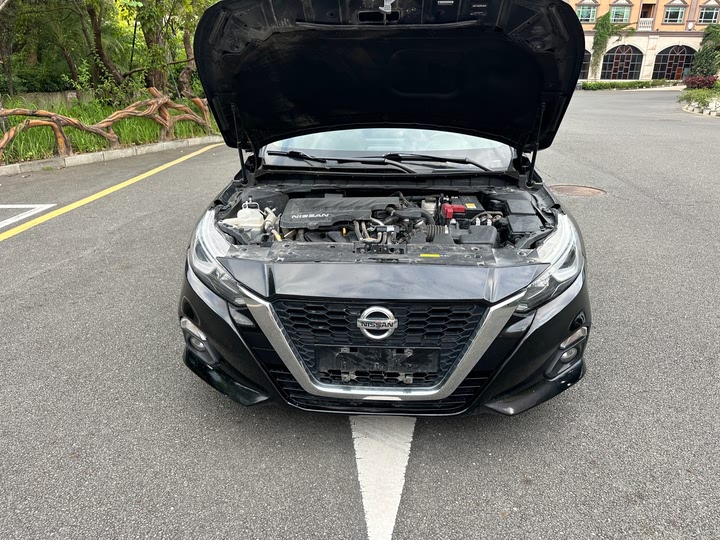 Фото 19 - Nissan Teana