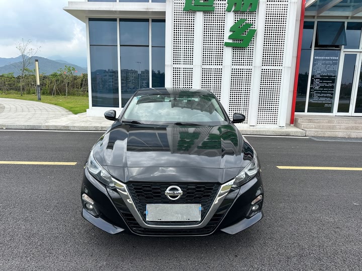 Фото 22 - Nissan Teana