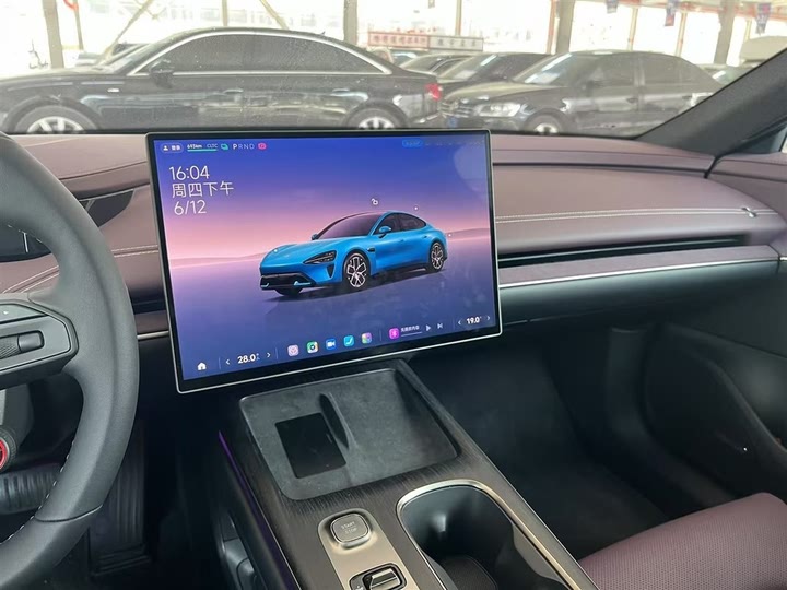 Фото 17 - Xiaomi SU7