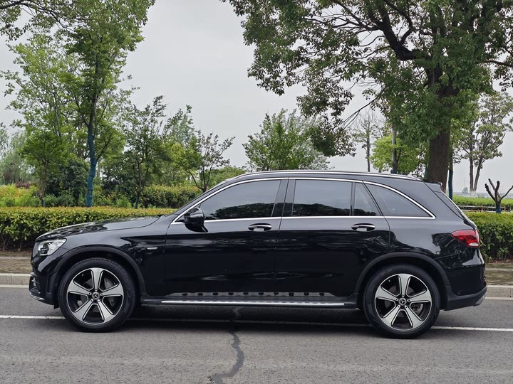 Фото 4 - Mercedes-Benz GLC-Class