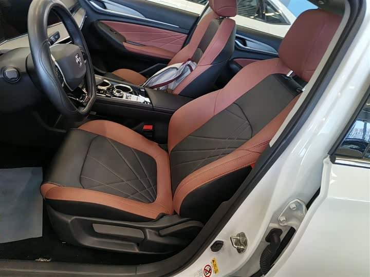 Фото 15 - Changan Eado Plus