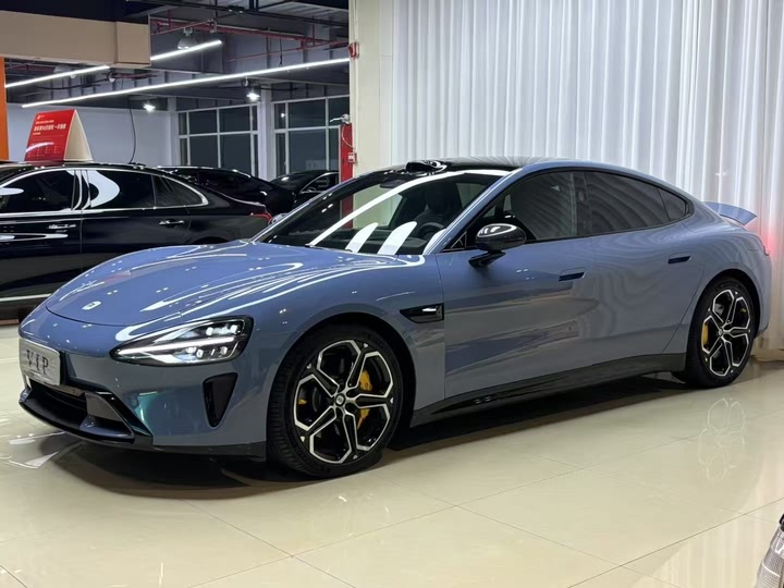 Фото 1 - Xiaomi SU7