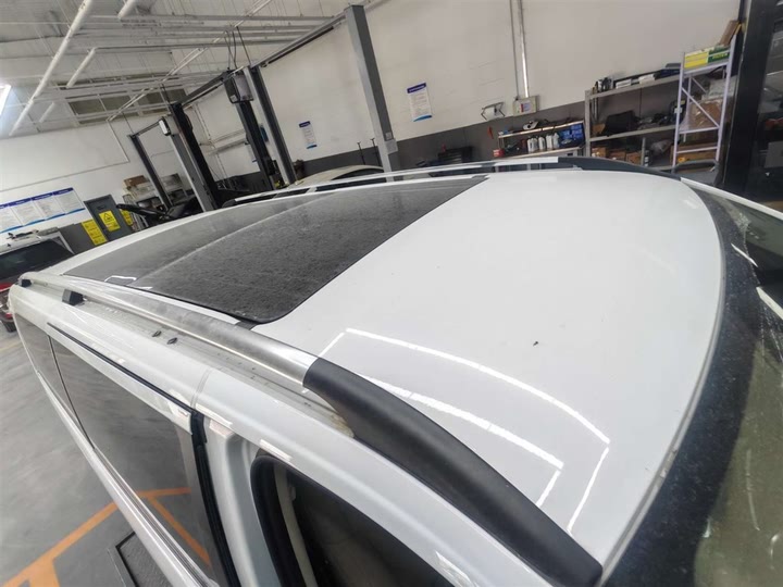 Фото 14 - Mercedes-Benz V-Class