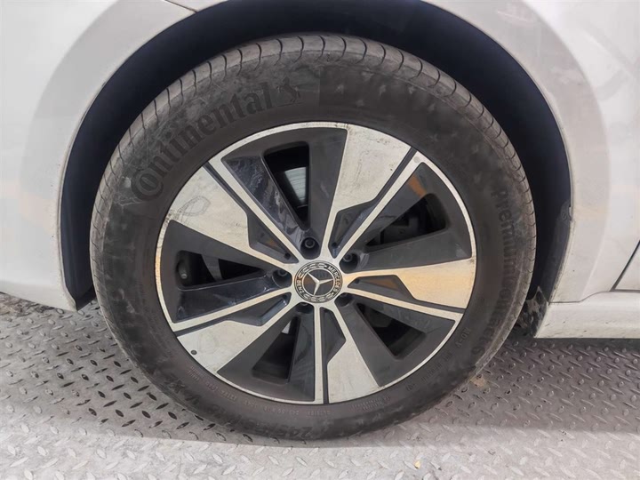 Фото 2 - Mercedes-Benz V-Class