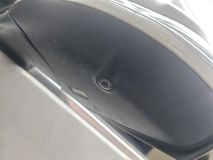 Фото 3 - Mercedes-Benz V-Class