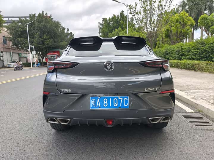 Фото 13 - Changan UNI-T