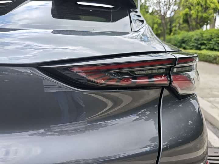 Фото 15 - Changan UNI-T