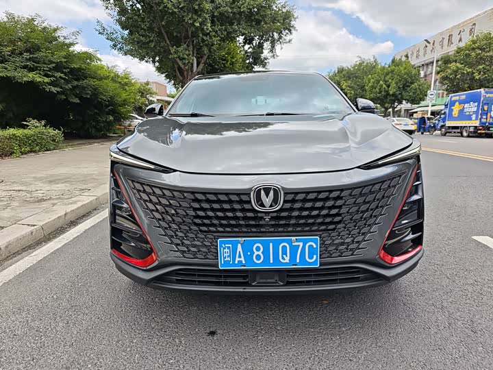 Фото 2 - Changan UNI-T