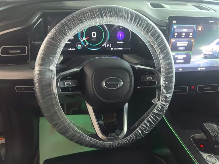 Фото 11 - GAC Trumpchi GS8