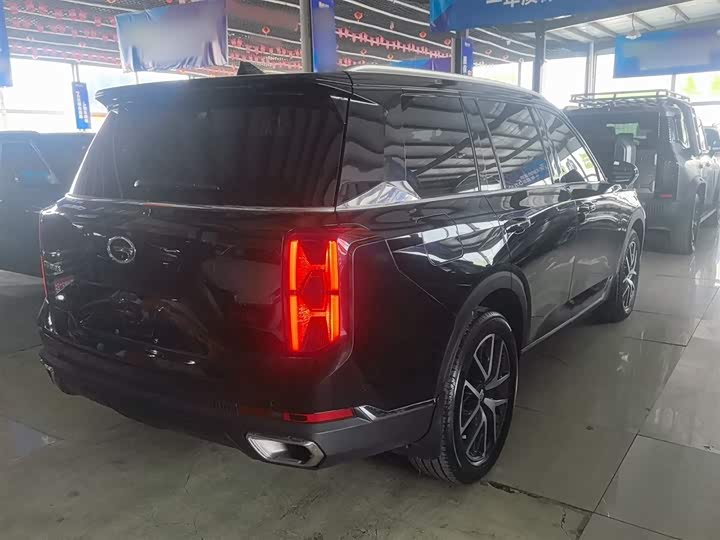 Фото 5 - GAC Trumpchi GS8