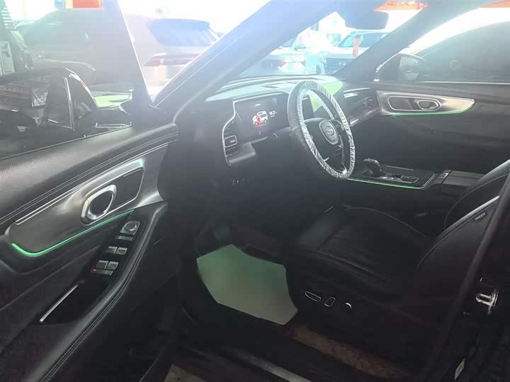 Фото 9 - GAC Trumpchi GS8