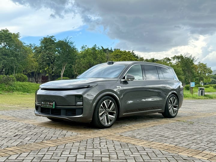 Фото 1 - LiXiang L9