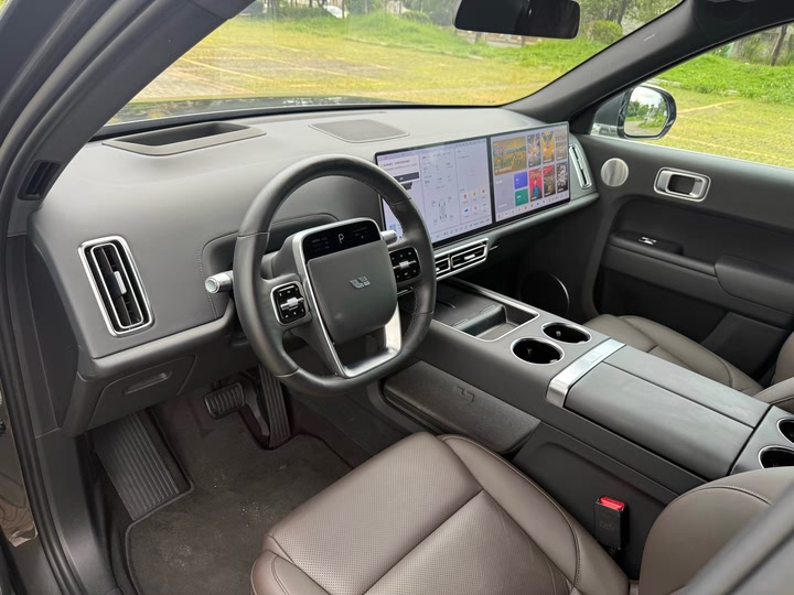 Фото 6 - LiXiang L9