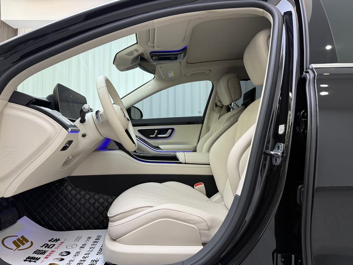 Фото 5 - Mercedes-Benz S-Class